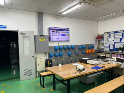 z7130634445700_ddd0ea819d80257b6f380266fd471617